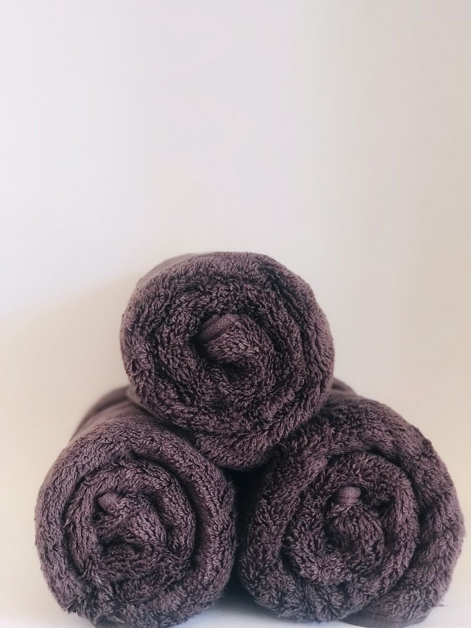 Roman Purple Small towel (50x100cm) - Image 2