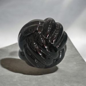 Ceramic-Ornaments-Abstract-Statue-Thread-Knot-black-medium